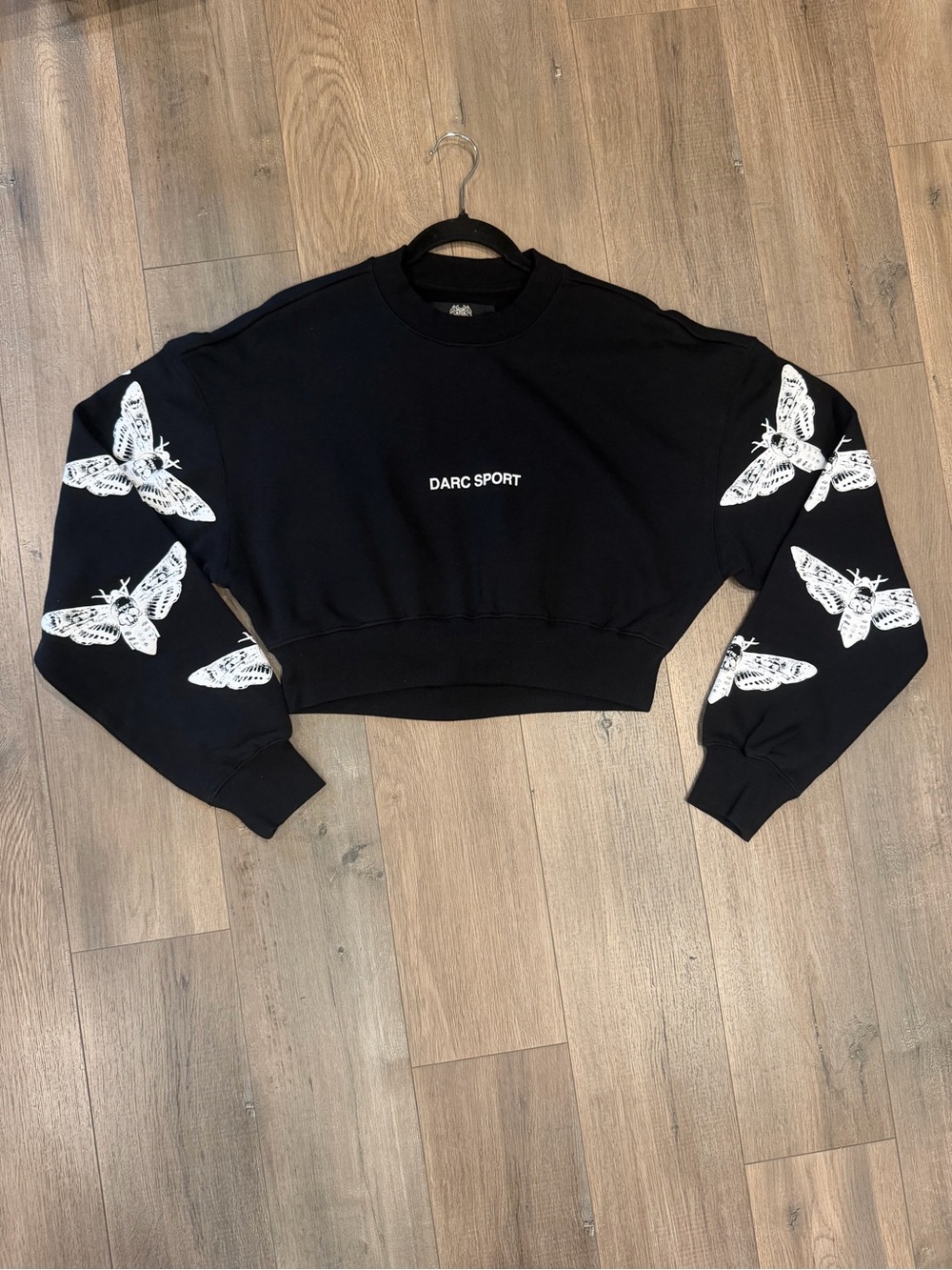 NWT Darc Sport Women's Black Cropped Ava Reborn Crewneck Sweatshirt Oversized XS